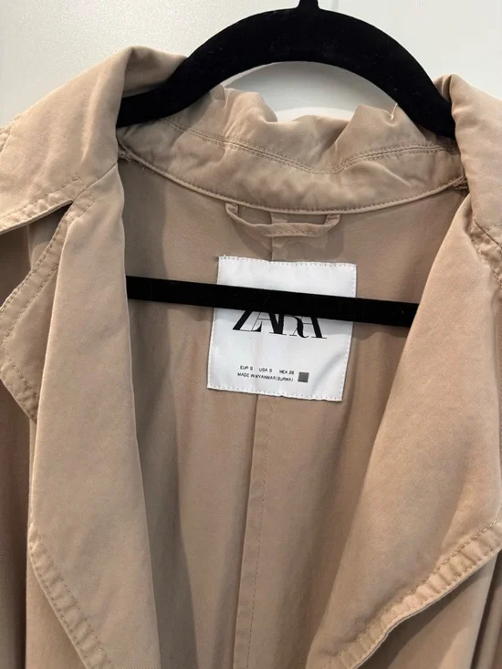 ZARA Beige Tie-Waist Trench Coat - Picture 2 of 4